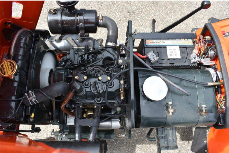 Tracteur agricole Kubota B5000: photos 13 Tracteur agricole Kubota B5000: photos 13