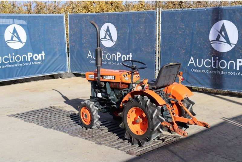 Kubota B5000 - Tracteur agricole: photos 4 Kubota B5000 - Tracteur agricole: photos 4