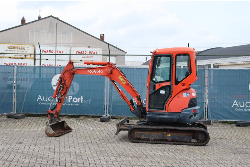 Kubota U25-3S - Pelle sur chenille: photos 3 Kubota U25-3S - Pelle sur chenille: photos 3