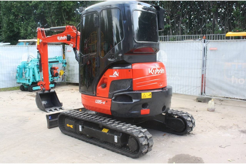 Kubota U34-4 - Pelle sur chenille: photos 2 Kubota U34-4 - Pelle sur chenille: photos 2