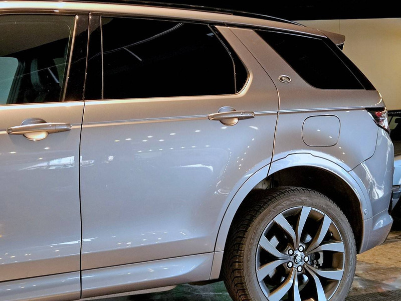 Land Rover Discovery Sport P300e R-Dynamic - Berline: photos 5 Land Rover Discovery Sport P300e R-Dynamic - Berline: photos 5