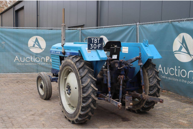 Leyland AEC Daf 255 - Tracteur agricole: photos 4 Leyland AEC Daf 255 - Tracteur agricole: photos 4