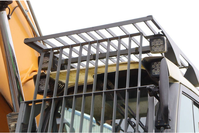 Pelle sur chenille Liebherr R926 WLC: photos 14
