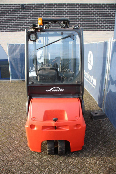 Linde E16-02 - Chariot élévateur électrique: photos 4 Linde E16-02 - Chariot élévateur électrique: photos 4