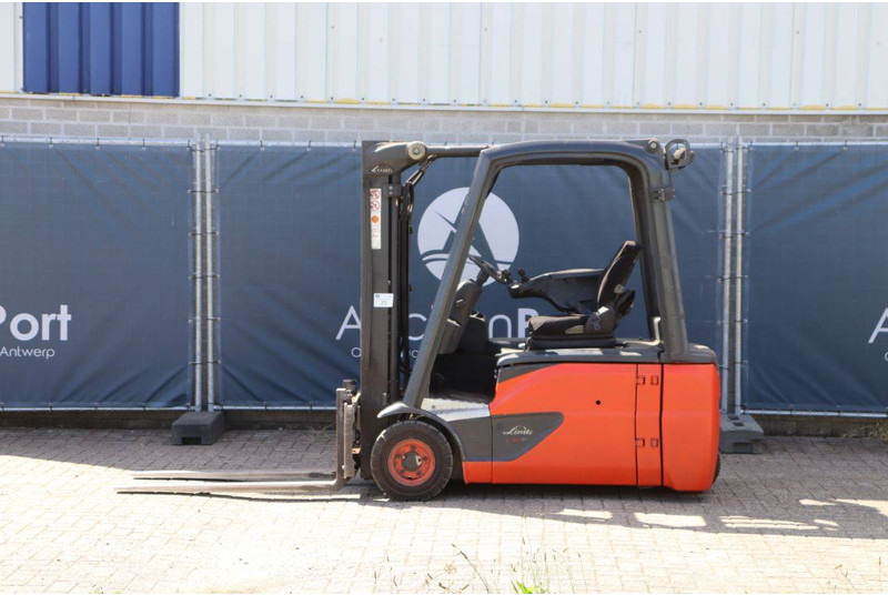 Linde E16L-02 - Chariot élévateur électrique: photos 2 Linde E16L-02 - Chariot élévateur électrique: photos 2