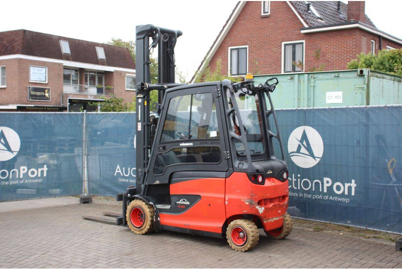 Linde E35 - Chariot élévateur électrique: photos 3 Linde E35 - Chariot élévateur électrique: photos 3