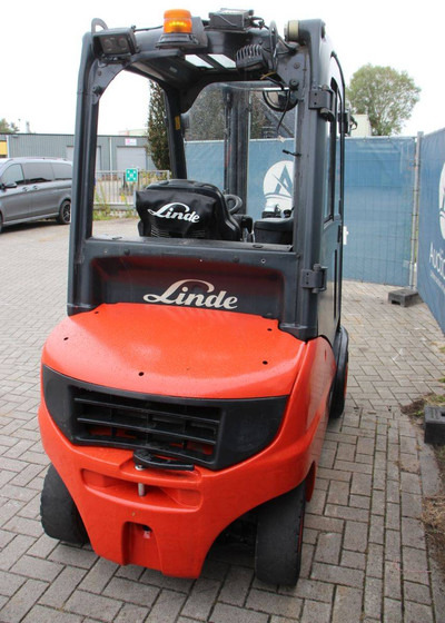 Linde H20D-01 - Chariot élévateur diesel: photos 5 Linde H20D-01 - Chariot élévateur diesel: photos 5
