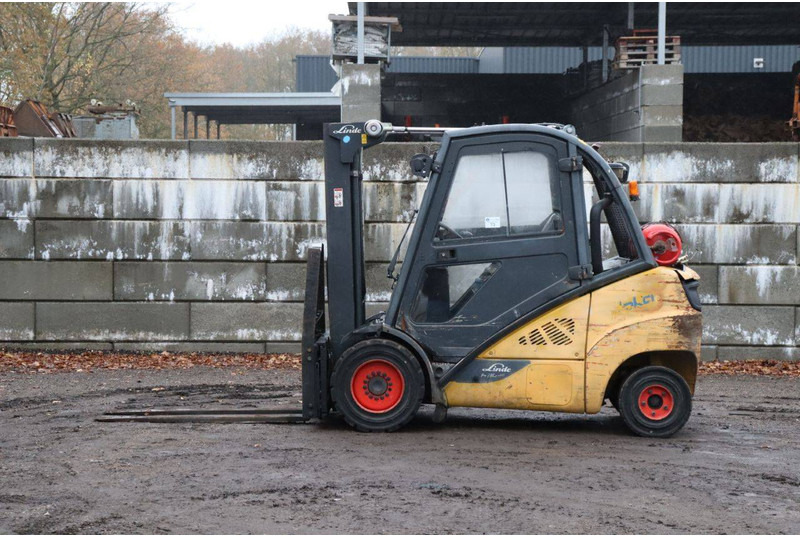 Linde H30T - Chariot élévateur à gaz: photos 2 Linde H30T - Chariot élévateur à gaz: photos 2