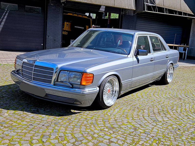 Mercedes-Benz 300-serie 300 SE Lowrider - Berline: photos 2 Mercedes-Benz 300-serie 300 SE Lowrider - Berline: photos 2