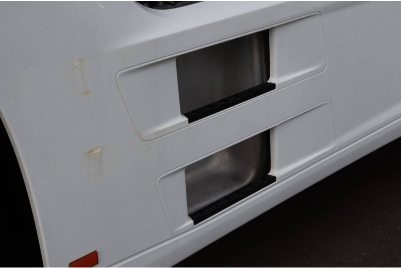 Châssis cabine Mercedes-Benz ACTROS: photos 17