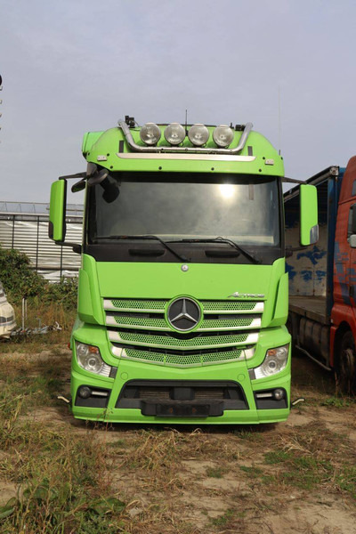 Mercedes-Benz Actros 2551 - Camion plateau: photos 5 Mercedes-Benz Actros 2551 - Camion plateau: photos 5