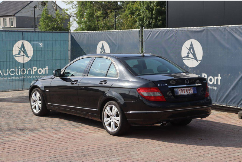 Mercedes-Benz C-Klasse 220 CDI - Berline: photos 4 Mercedes-Benz C-Klasse 220 CDI - Berline: photos 4