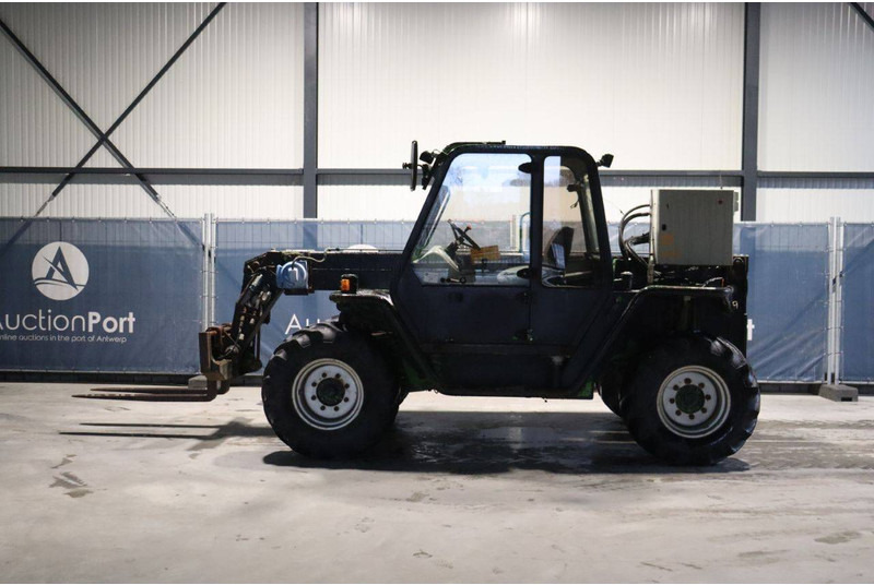 Merlo P35.7 EVT - Chariot télescopique: photos 2 Merlo P35.7 EVT - Chariot télescopique: photos 2