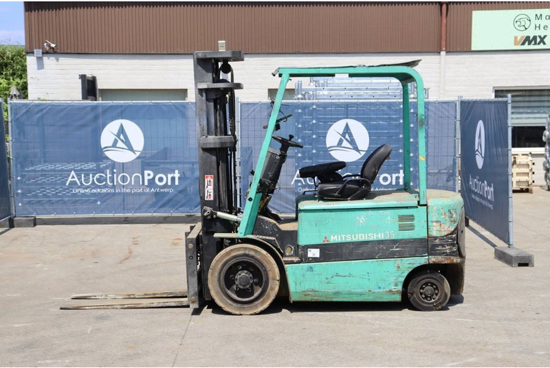 Mitsubishi FB35K-PAC-80E - Chariot élévateur électrique: photos 2 Mitsubishi FB35K-PAC-80E - Chariot élévateur électrique: photos 2
