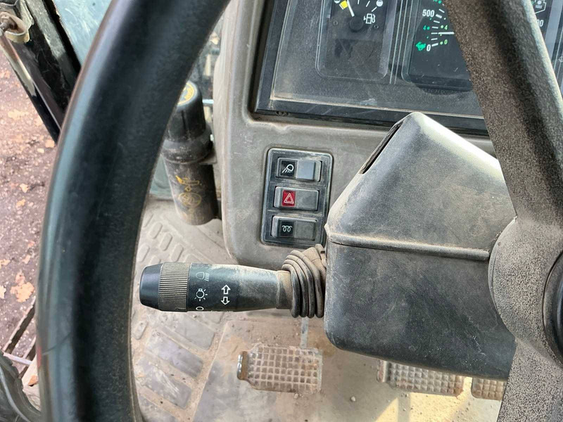 Tracteur agricole New Holland L85 DT: photos 14