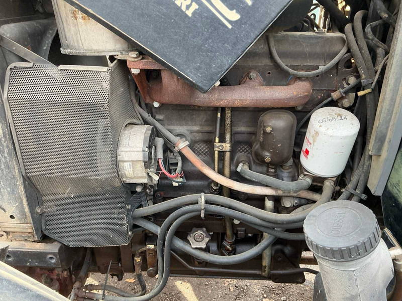 Tracteur agricole New Holland L85 DT: photos 17