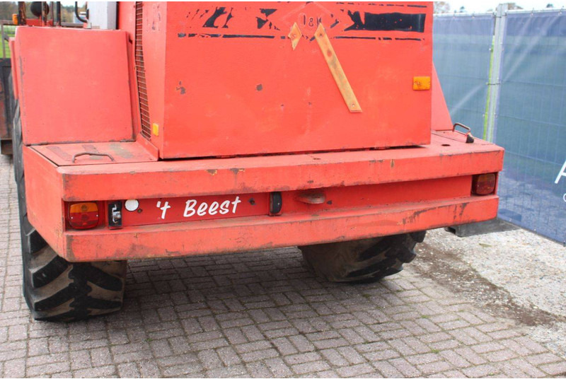 Chargeuse sur pneus O & K L25: photos 15