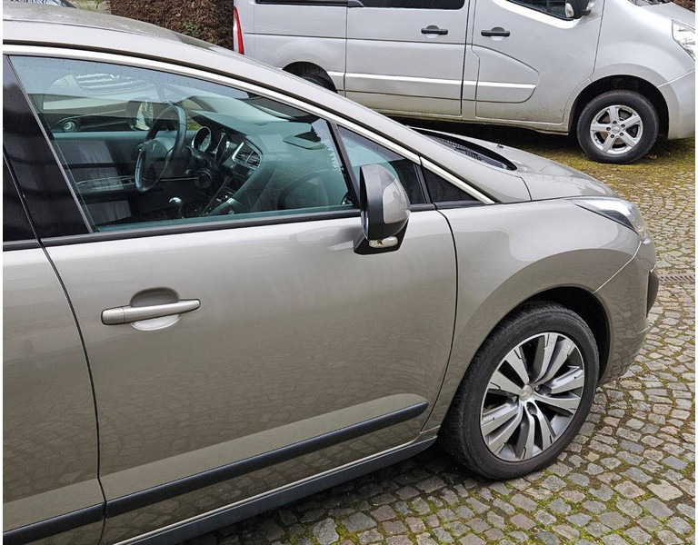 Peugeot 3008 (I - update) 1.6 VTi - Voiture: photos 3 Peugeot 3008 (I - update) 1.6 VTi - Voiture: photos 3