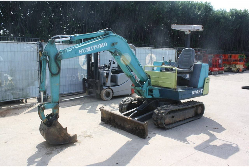 Sumitomo S70FX - Mini pelle: photos 2 Sumitomo S70FX - Mini pelle: photos 2