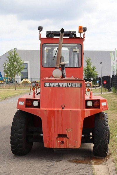 Svetruck 16 120 38 - Chariot porte-conteneur: photos 5 Svetruck 16 120 38 - Chariot porte-conteneur: photos 5