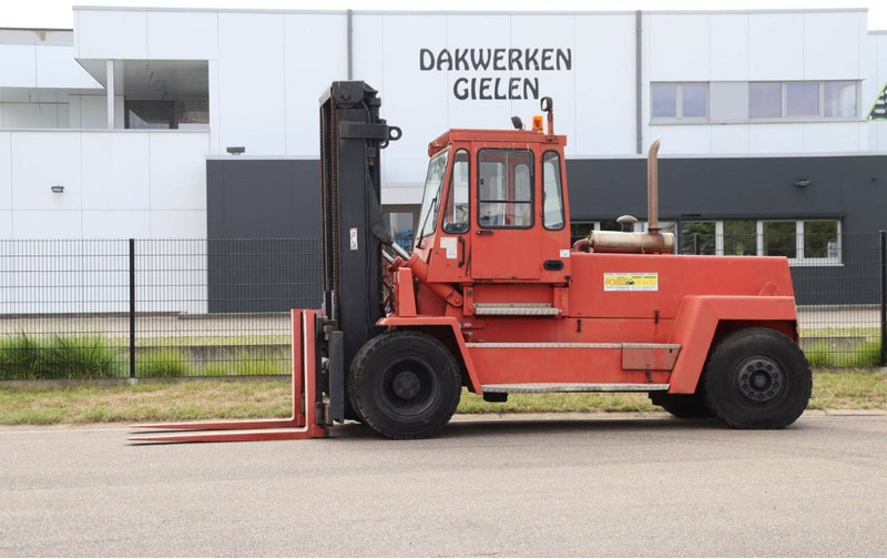 Svetruck 16 120 38 - Chariot porte-conteneur: photos 1 Svetruck 16 120 38 - Chariot porte-conteneur: photos 1