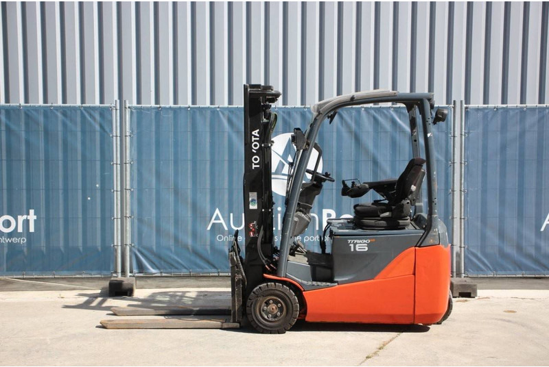 Toyota 8FBEK16T - Chariot élévateur électrique: photos 2 Toyota 8FBEK16T - Chariot élévateur électrique: photos 2