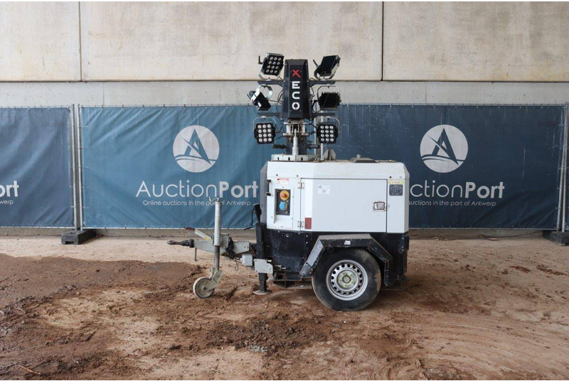 Trime X-ECOK2 - Mat d'éclairage: photos 2 Trime X-ECOK2 - Mat d'éclairage: photos 2