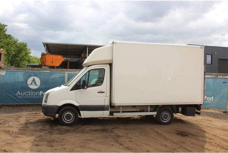 Volkswagen Crafter - Fourgon grand volume: photos 1 Volkswagen Crafter - Fourgon grand volume: photos 1