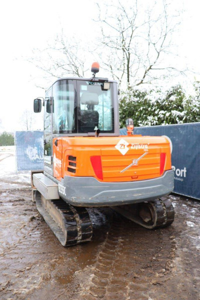 Volvo EC55C - Pelle sur chenille: photos 4 Volvo EC55C - Pelle sur chenille: photos 4