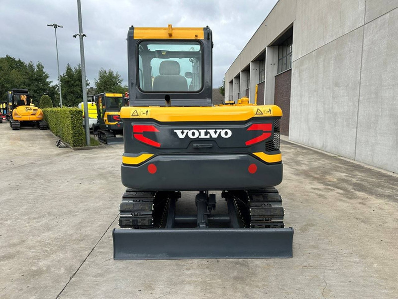 Volvo EC55D - Pelle sur chenille: photos 5 Volvo EC55D - Pelle sur chenille: photos 5