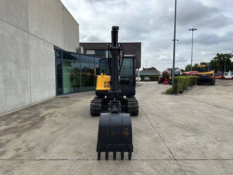 Volvo EC55D - Pelle sur chenille: photos 2 Volvo EC55D - Pelle sur chenille: photos 2