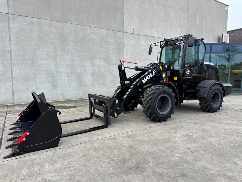 WOLF WL825 - Chargeuse sur pneus: photos 1 WOLF WL825 - Chargeuse sur pneus: photos 1