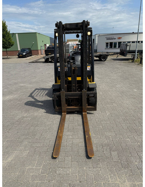 Yale GLP30VX F2195 - Chariot élévateur à gaz: photos 5 Yale GLP30VX F2195 - Chariot élévateur à gaz: photos 5