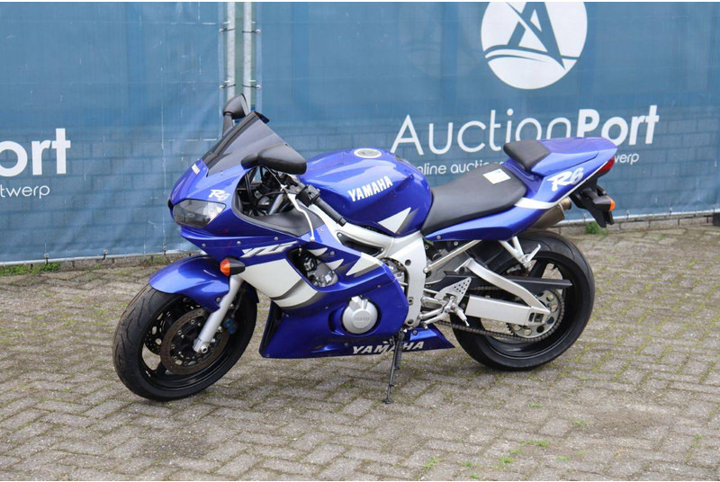 Yamaha YZF-R6 - Motocyclette: photos 1 Yamaha YZF-R6 - Motocyclette: photos 1