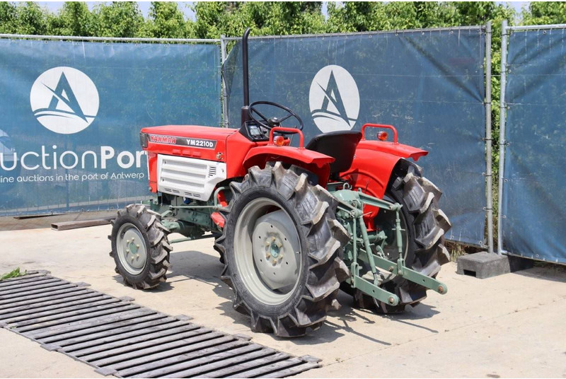 Yanmar 2210D - Tracteur agricole: photos 3 Yanmar 2210D - Tracteur agricole: photos 3