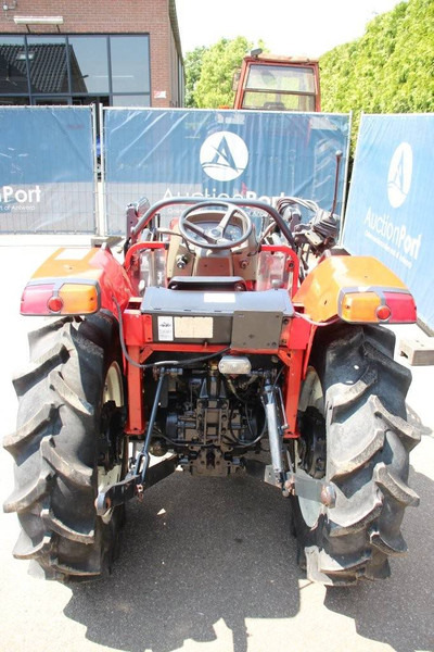 Yanmar AF270 - Tracteur agricole: photos 4 Yanmar AF270 - Tracteur agricole: photos 4