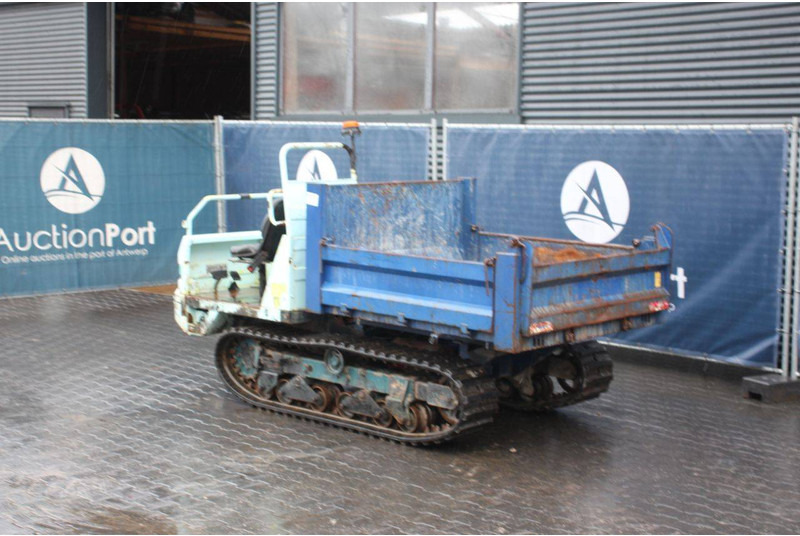 Yanmar C30R - Tombereau: photos 3 Yanmar C30R - Tombereau: photos 3