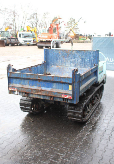 Yanmar C30R - Tombereau: photos 5 Yanmar C30R - Tombereau: photos 5