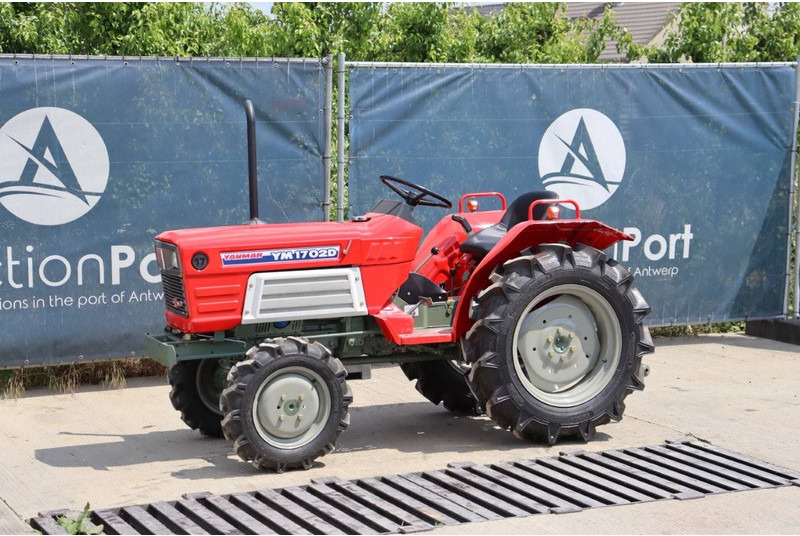 Yanmar YM1702D - Tracteur agricole: photos 1 Yanmar YM1702D - Tracteur agricole: photos 1