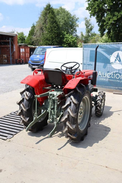 Yanmar YM1702D - Tracteur agricole: photos 5 Yanmar YM1702D - Tracteur agricole: photos 5