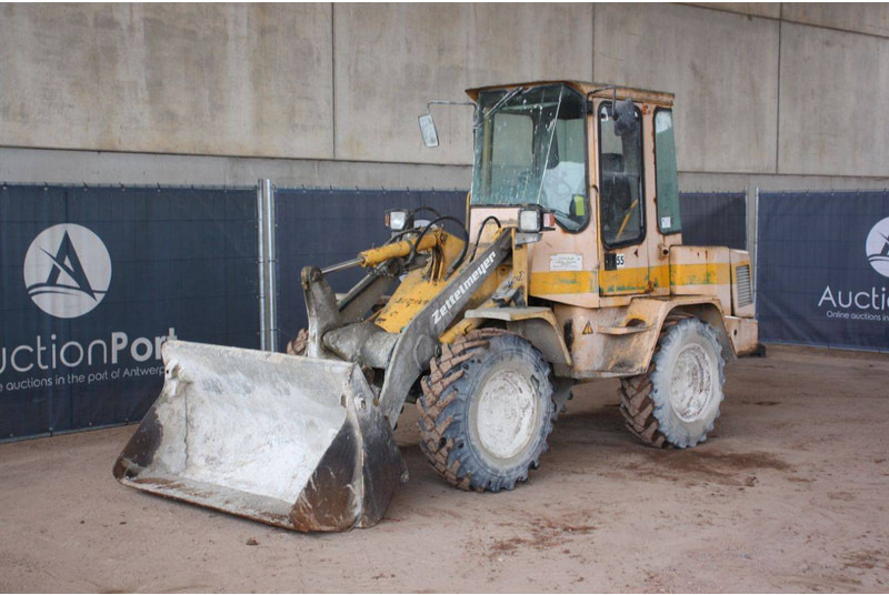 Chargeuse sur pneus Zettelmeyer ZL 502B: photos 8 Chargeuse sur pneus Zettelmeyer ZL 502B: photos 8