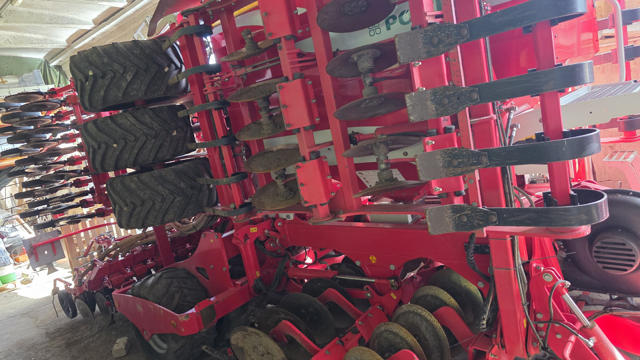 PÖTTINGER Terrasem C6 Artis - Semoir: photos 2 PÖTTINGER Terrasem C6 Artis - Semoir: photos 2