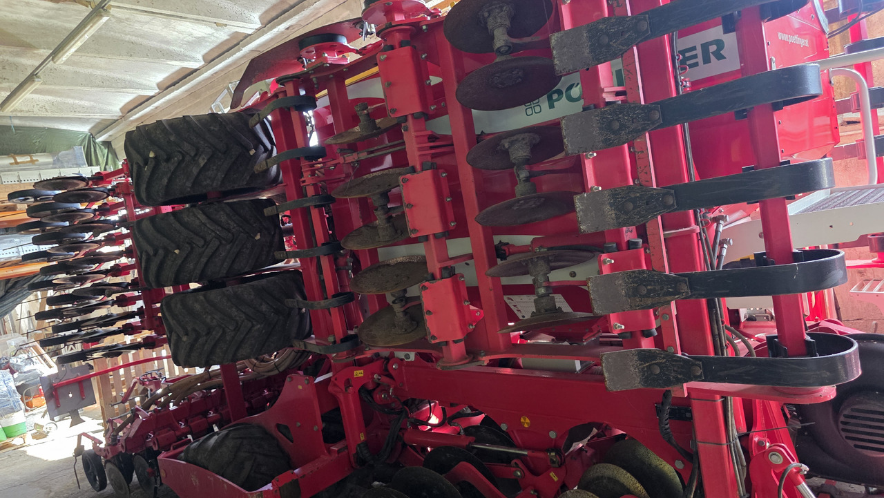 Combiné de semis PÖTTINGER Terrasem C6 Artis: photos 7 Combiné de semis PÖTTINGER Terrasem C6 Artis: photos 7