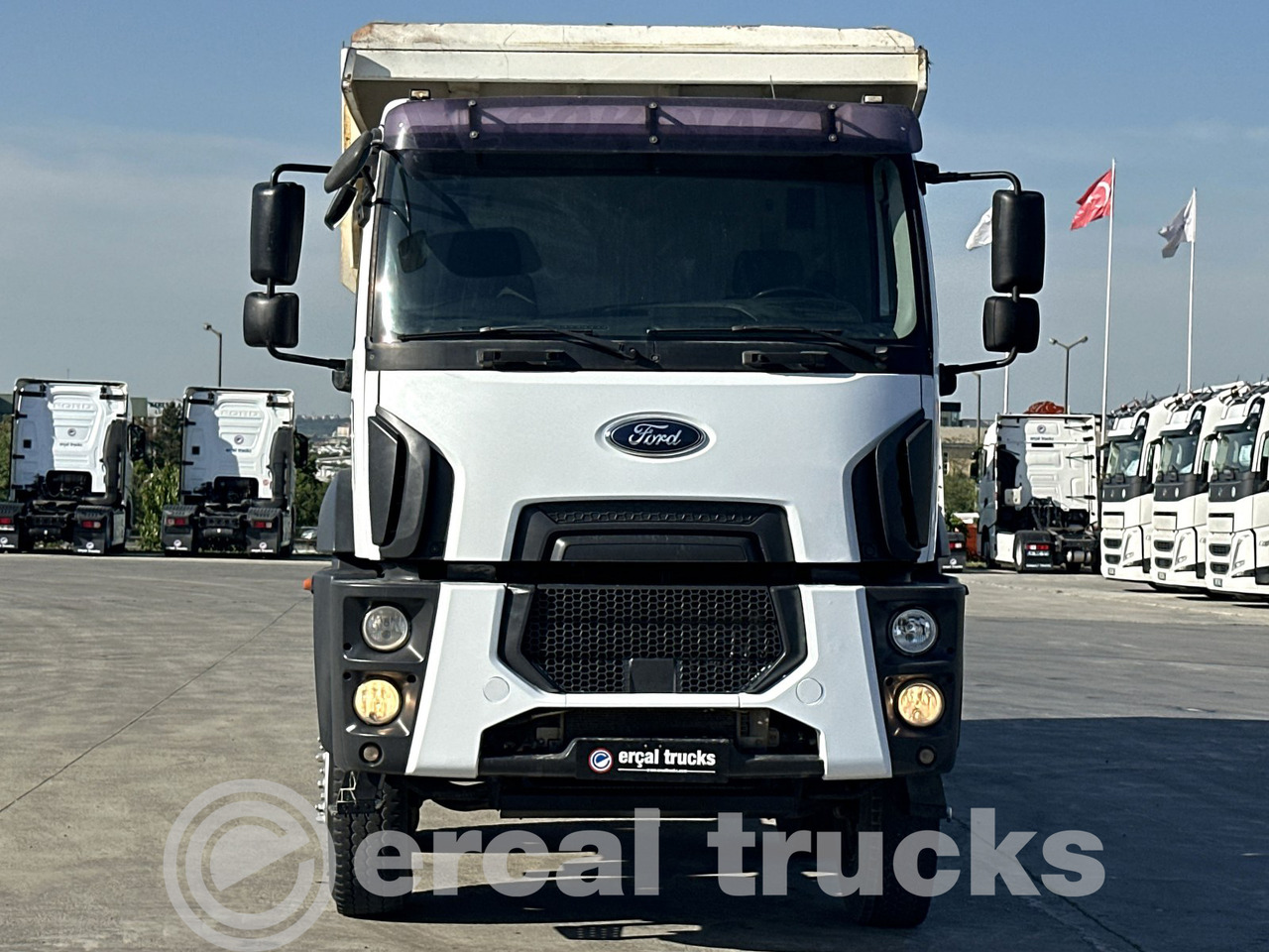 FORD 2018 FORD 4142 /MANUAL-AC-EURO6-8X4 HARDOX TIPPER - Camion benne: photos 2 FORD 2018 FORD 4142 /MANUAL-AC-EURO6-8X4 HARDOX TIPPER - Camion benne: photos 2