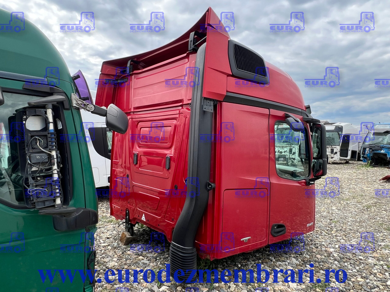 CABINA BIGSPACE MERCEDES ACTROS MP4 - Cabine pour Camion: photos 4 CABINA BIGSPACE MERCEDES ACTROS MP4 - Cabine pour Camion: photos 4