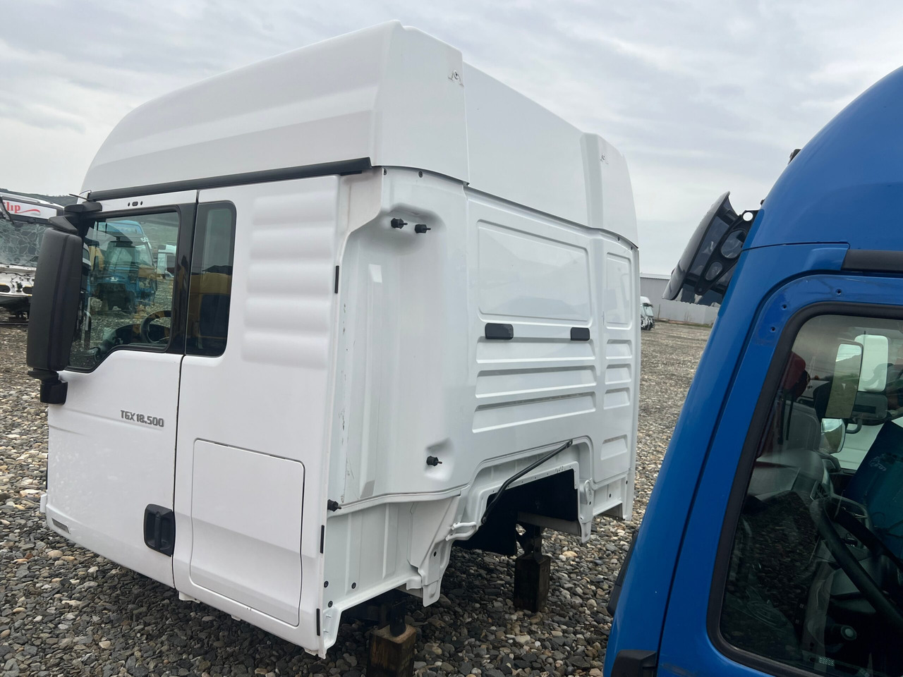 CABINA MAN TGX TG2 XLX - Cabine pour Camion: photos 5 CABINA MAN TGX TG2 XLX - Cabine pour Camion: photos 5