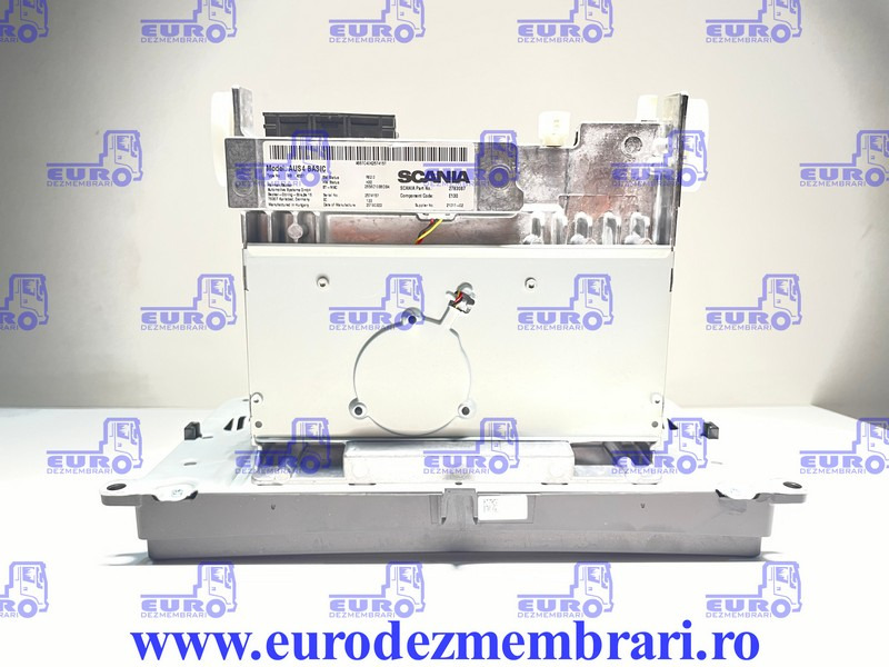 ELEMENT BORD UNITATE MULTIMEDIA SCANIA NGS 2783087 - Panel de instrumentos pour Camion: photos 2 ELEMENT BORD UNITATE MULTIMEDIA SCANIA NGS 2783087 - Panel de instrumentos pour Camion: photos 2