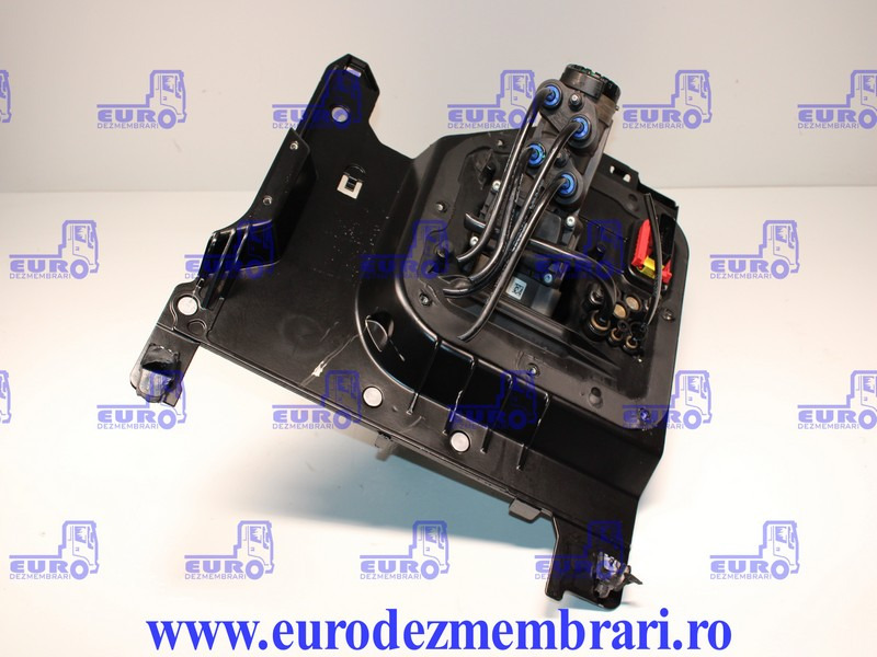 POD PEDALIER + SUPAPA PEDALIER SCANIA SUPER 2055137, 2509523, 2008406, 2971800 - Pédale pour Camion: photos 2 POD PEDALIER + SUPAPA PEDALIER SCANIA SUPER 2055137, 2509523, 2008406, 2971800 - Pédale pour Camion: photos 2