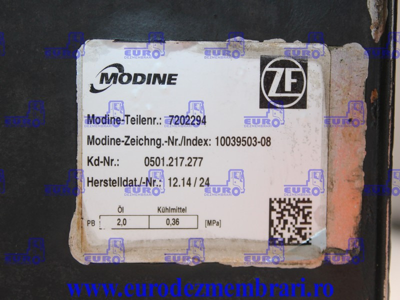 RADIATOR ULEI INTARDER MAN TGX 81.32004.6441, 0501217277, 81.32560.0075 - Radiateur d'huile pour Camion: photos 3 RADIATOR ULEI INTARDER MAN TGX 81.32004.6441, 0501217277, 81.32560.0075 - Radiateur d'huile pour Camion: photos 3