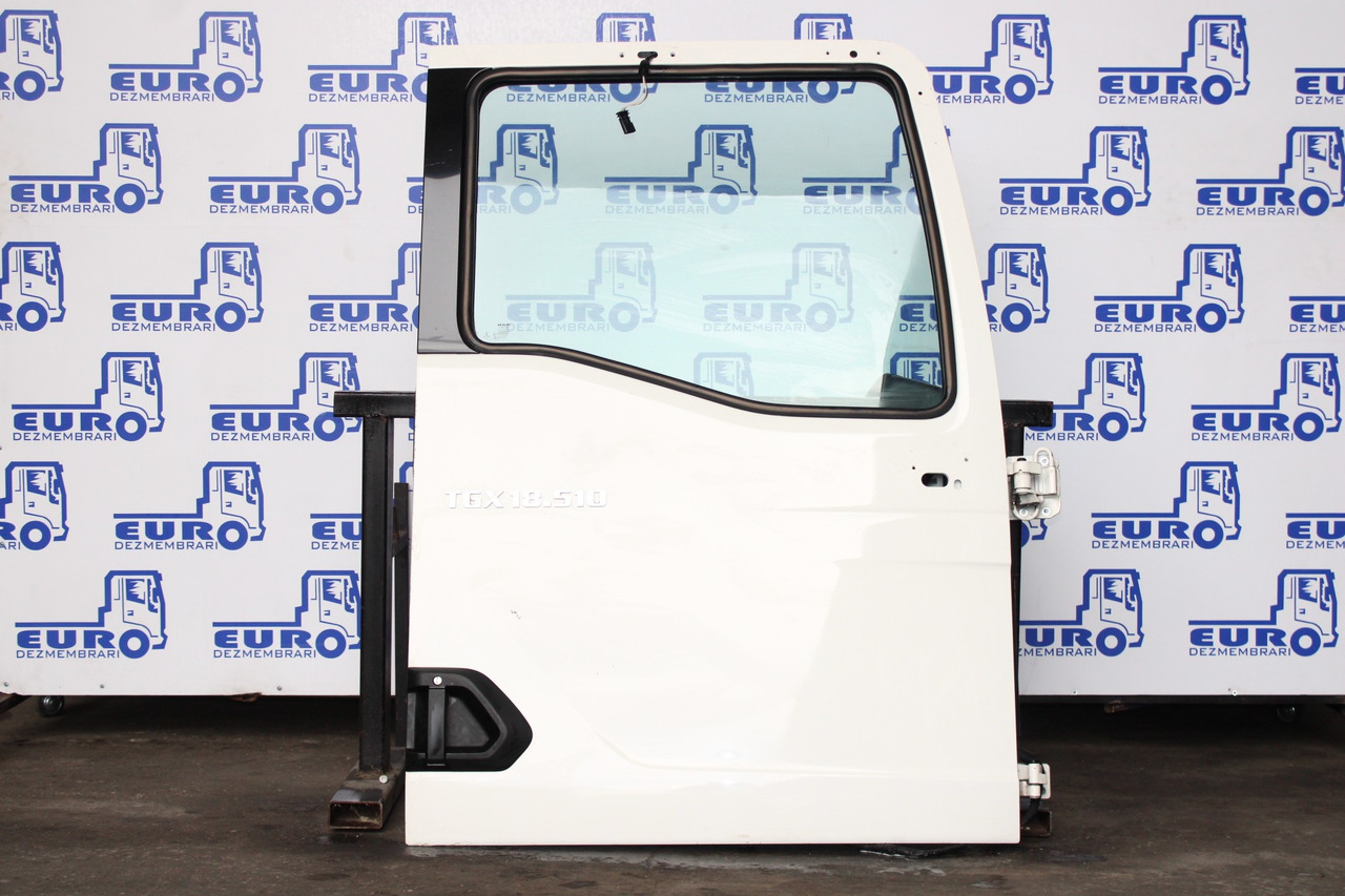 USA DREAPTA MAN TGX TG3 81.62600.4138 81.62600.4142 - Portière et pièces pour Camion: photos 2 USA DREAPTA MAN TGX TG3 81.62600.4138 81.62600.4142 - Portière et pièces pour Camion: photos 2